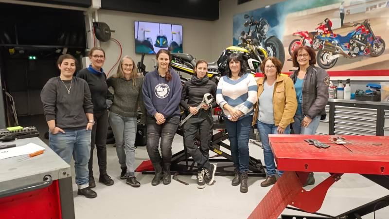 Journée de démonstration mécanique moto à Mougins en Côte d’Azur