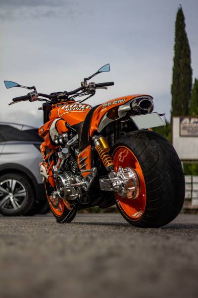 Atelier mécanique pour réparation et entretien de motos à Mougins