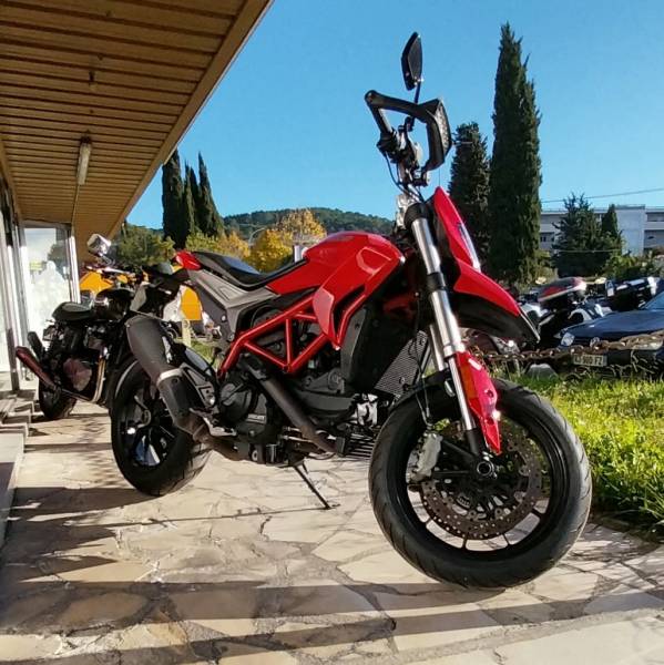 A vendre Ducati Hypermotard 939 à mougins